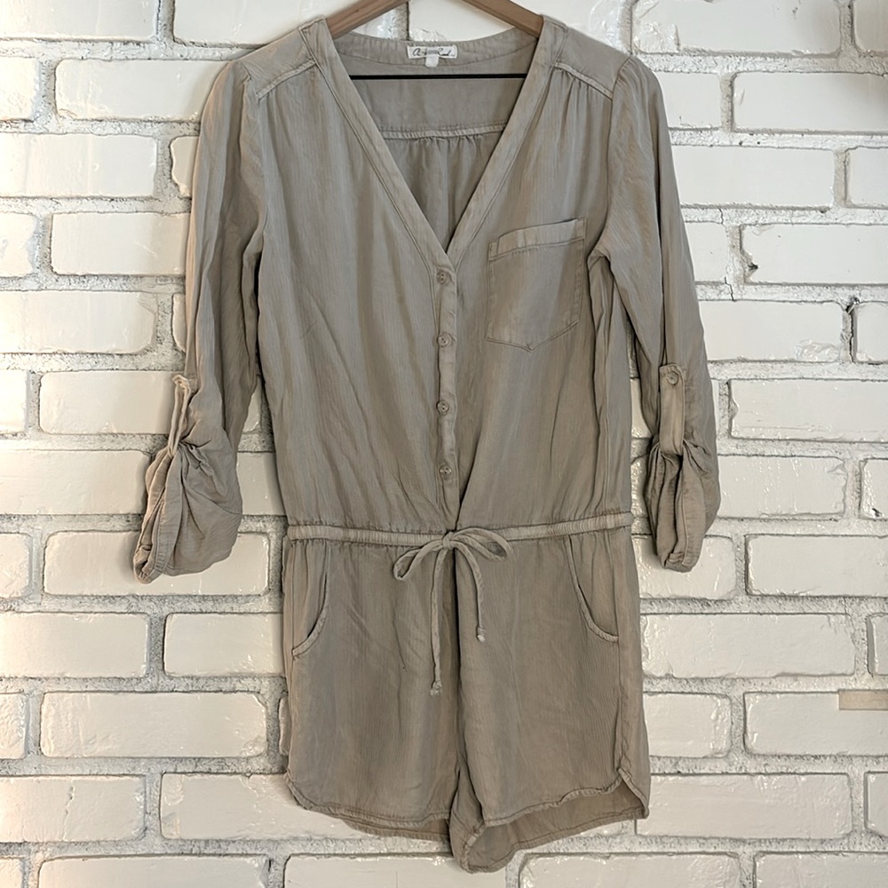 On The Road womens beige romper button up